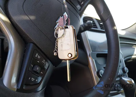 2014 Chevrolet Malibu 1Lt из США, поврежденный, VIN 1G11C5SL1EF183731